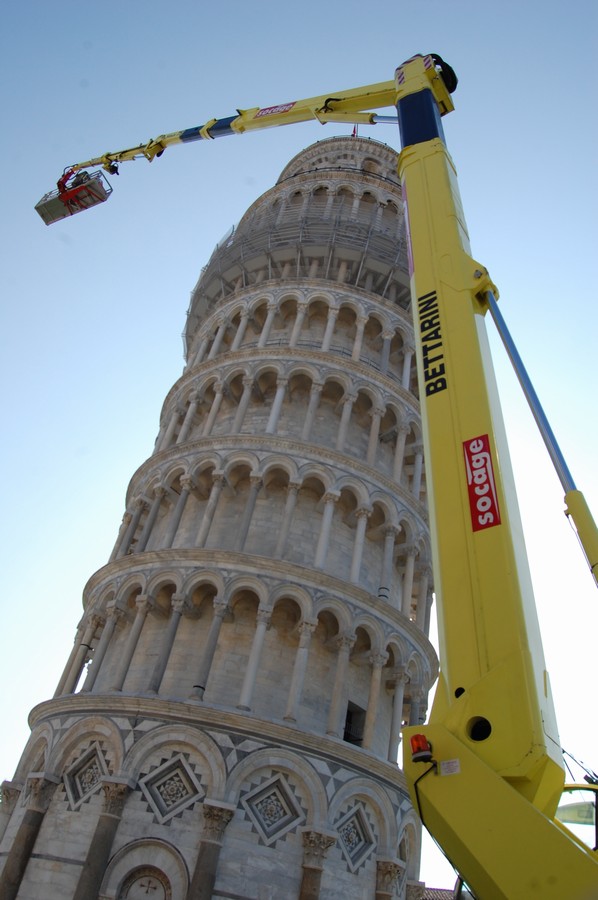 75 M TORRE DI PISA